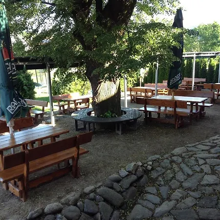 Tramky Πανσιόν 4*