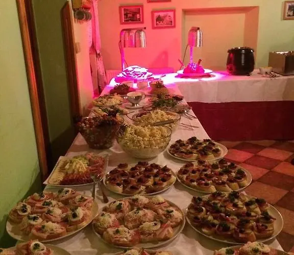 Guest house Tramky 3*
